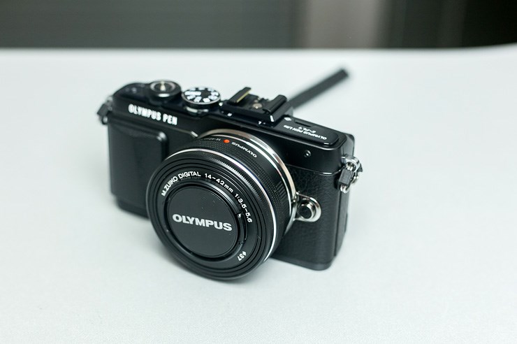 Olympus PEN E-PL7 (1).jpg